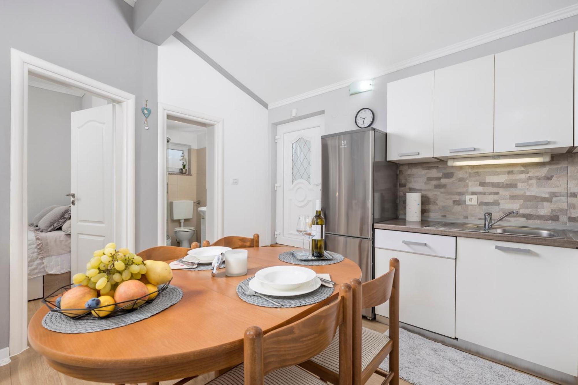 Apartman Slavica ริเยกา ภายนอก รูปภาพ