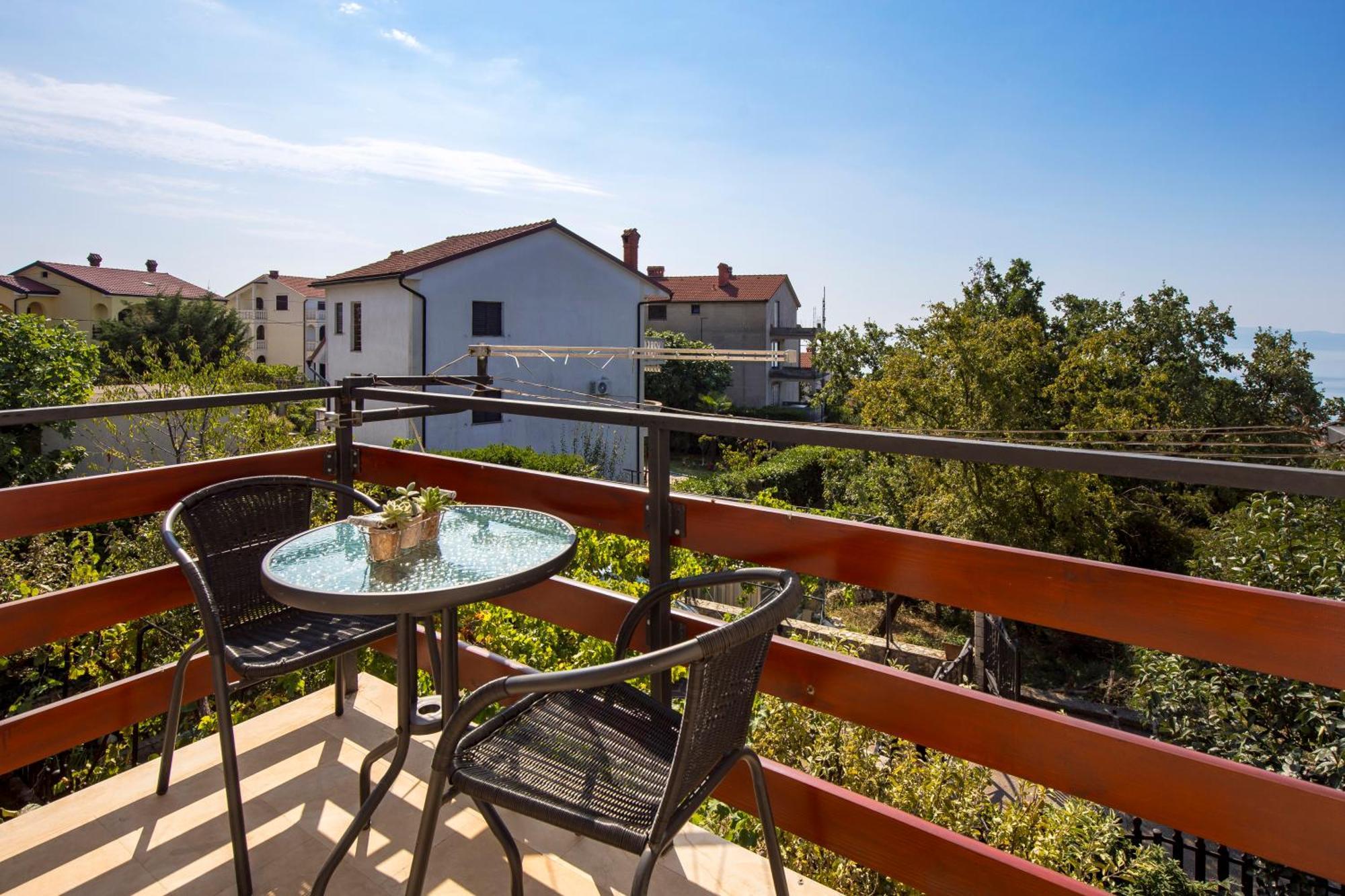 Apartman Slavica ริเยกา ภายนอก รูปภาพ